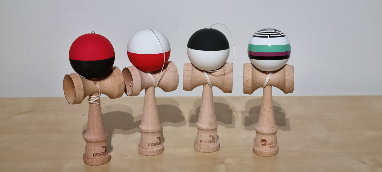 kendama bicolor USA Kendama cauciucata Bicolor - Image 1