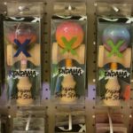 Kendama X Originala, Profesionala, Flippy, Big Cups V2, Super Sticky Cupe Mari, Rulment Metalic cu Ata 55 cm,tricolor