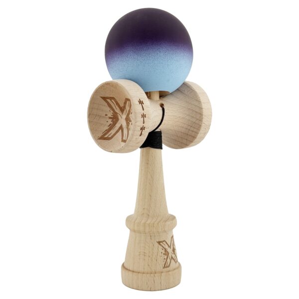 Kendama X Originala, Profesionala, Flippy, Cupe Mari KING SIZE V3, Rubber Grip, Gaura in Baza, Rulment Metalic, din lemn 18 cm, Ata 62/65 cm, Gradient Negru/Albastru deschis