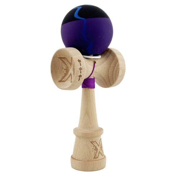 Kendama X Originala, Profesionala, Flippy, Rubber Grip, Cupe Mari KING SIZE V3, Gaura in Baza, Rulment Metalic, din lemn 18 cm, Ata 62/65 cm, Special Negru/Mov/Albastru